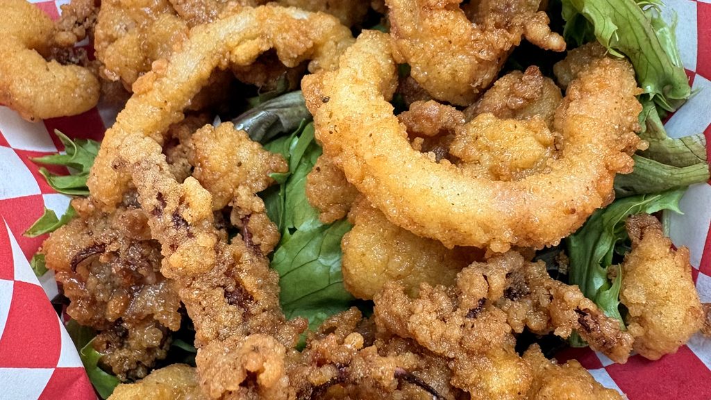 Crispy calamari at Rustic Reel